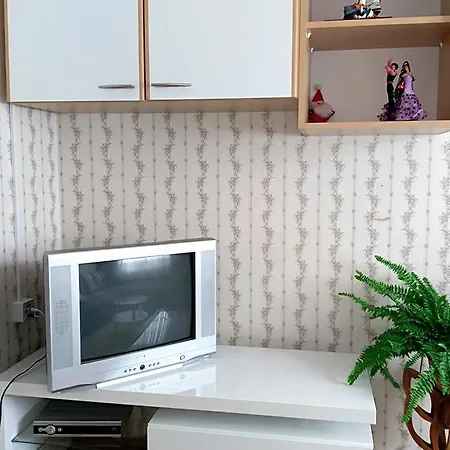 10241b * Vinišće
